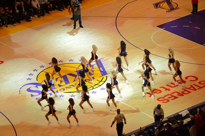 创卫行动落实在细节